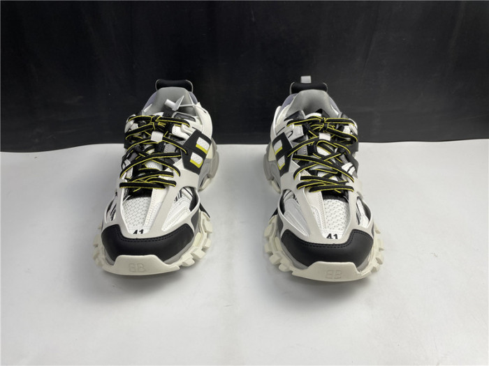 bl tess s. gomma trek low sneakers 042106