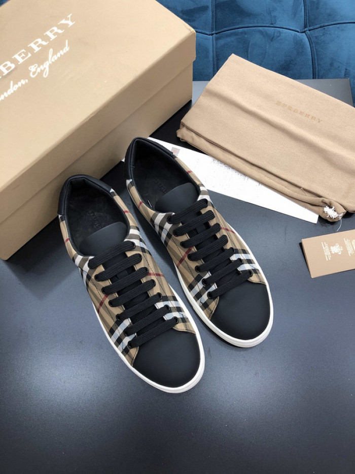BUBERY SNEAKER