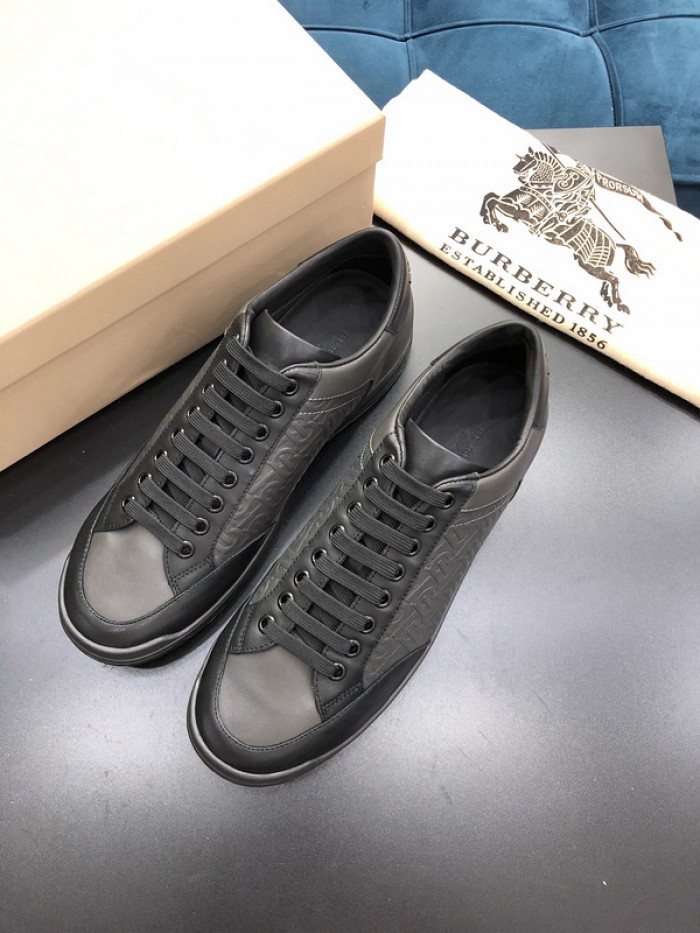 BUBERY SNEAKER