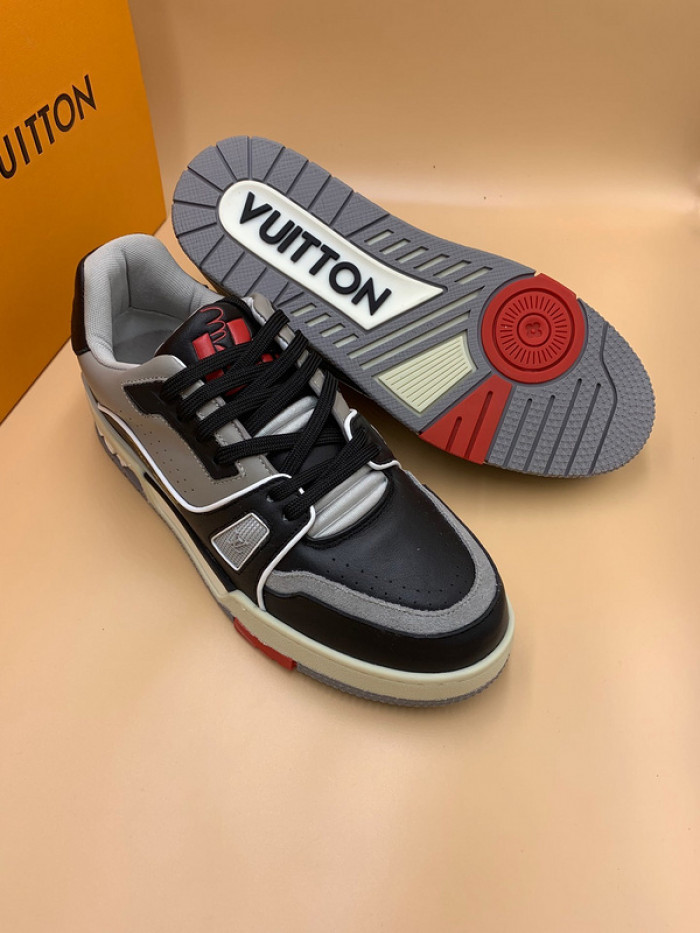 lovt sneaker
