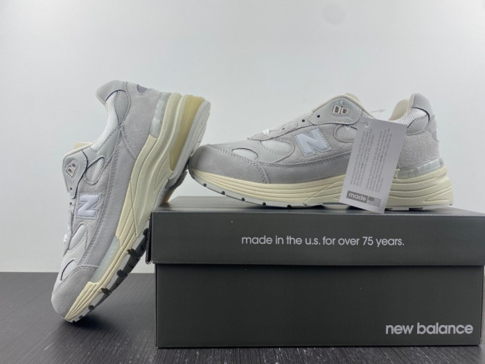 new balance x wtaps m992md