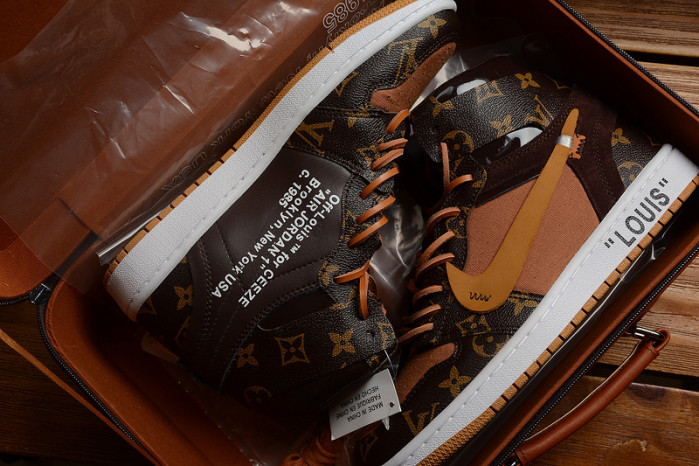 lovt x off-white x air jordan 1 customs mens - aq0818-202