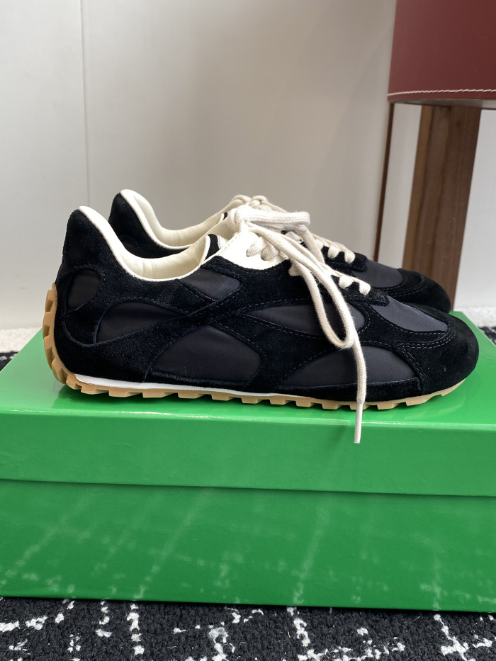 b0tte*a Ven*ta orbit sneaker bv017