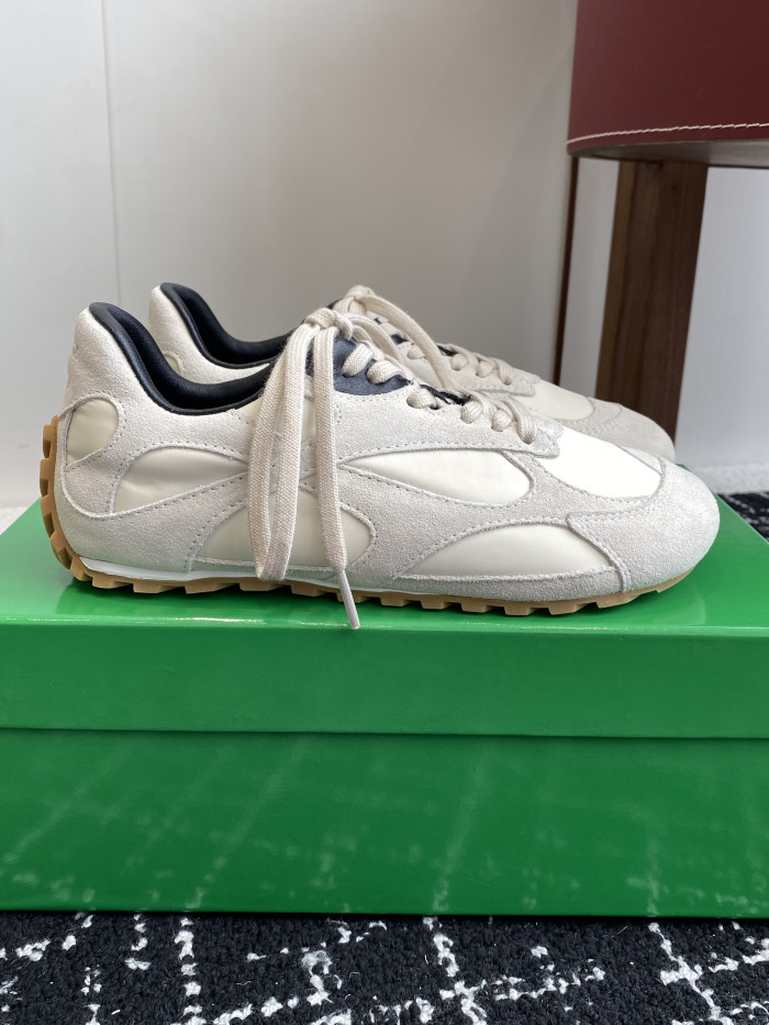 b0tte*a Ven*ta orbit sneaker bv016