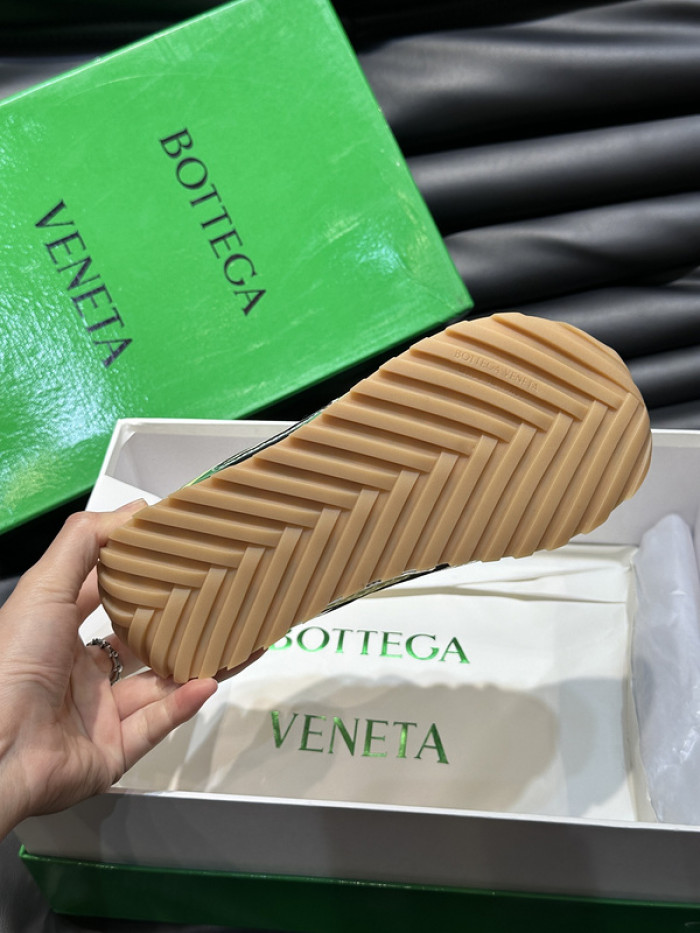 b0tte*a Ven*ta orbit sneaker bv008